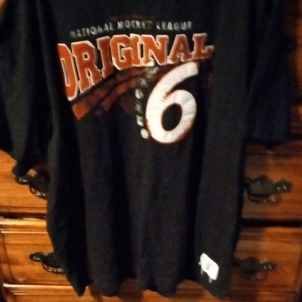 Original 6 Graphic Black T-Shirt